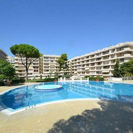 C&B Catalunya 92 Apartment Salou Ngoại thất bức ảnh