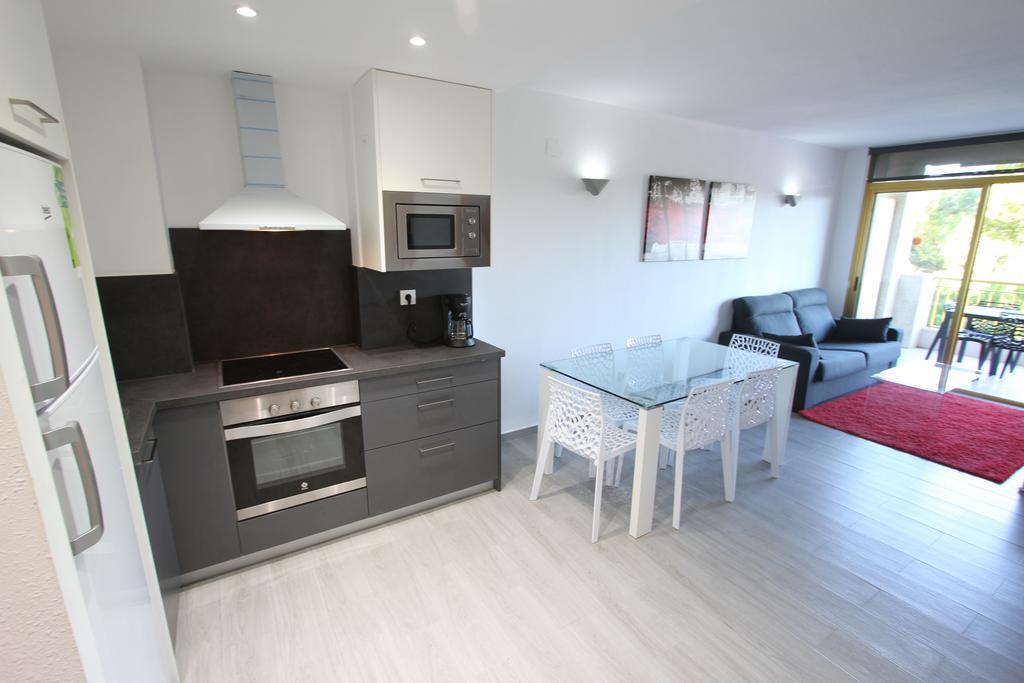 C&B Catalunya 92 Apartment Salou Phòng bức ảnh