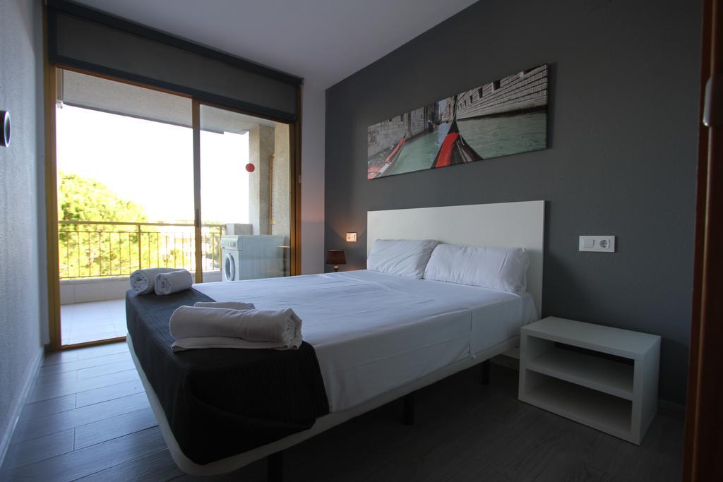 C&B Catalunya 92 Apartment Salou Ngoại thất bức ảnh
