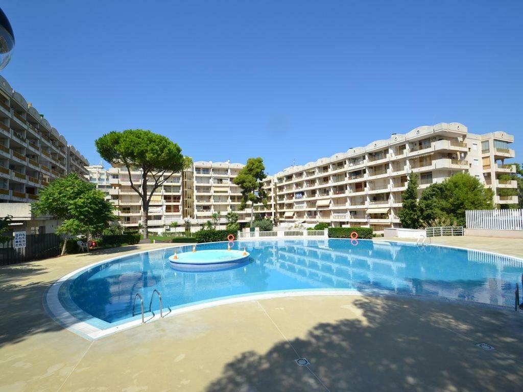 C&B Catalunya 92 Apartment Salou Ngoại thất bức ảnh